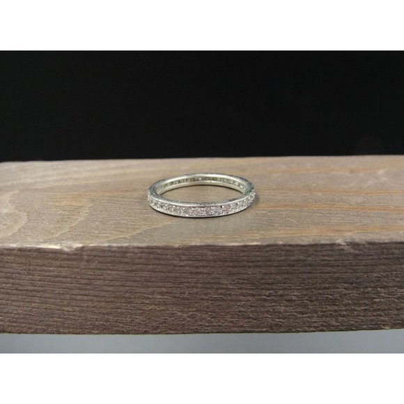 Size 6 Sterling Silver Clear Cubic Zirconia Simple Gem Band Ring - Picture 1 of 7